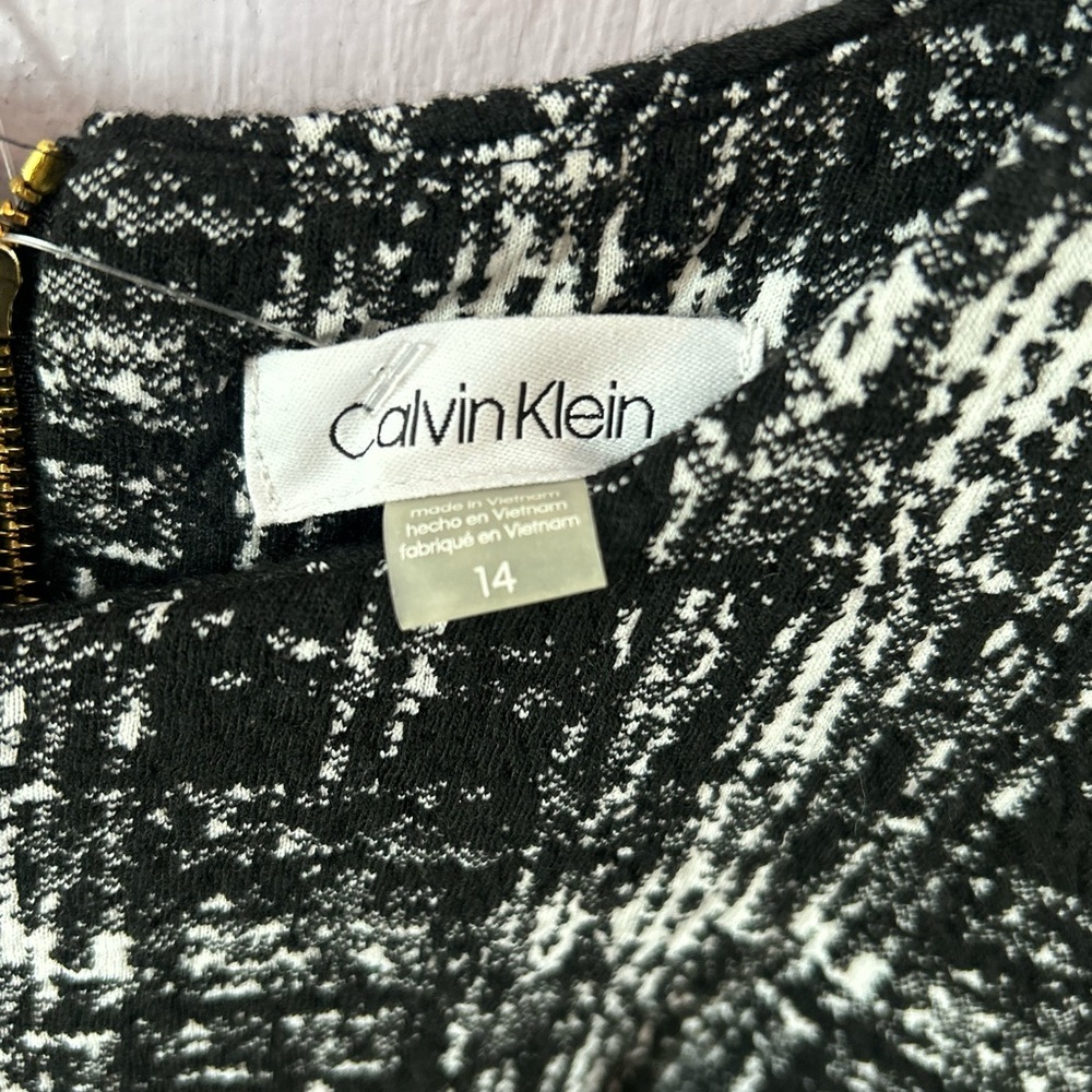 Calvin Klein Black and White Sheath Dress for Work - Picture 3 of 4